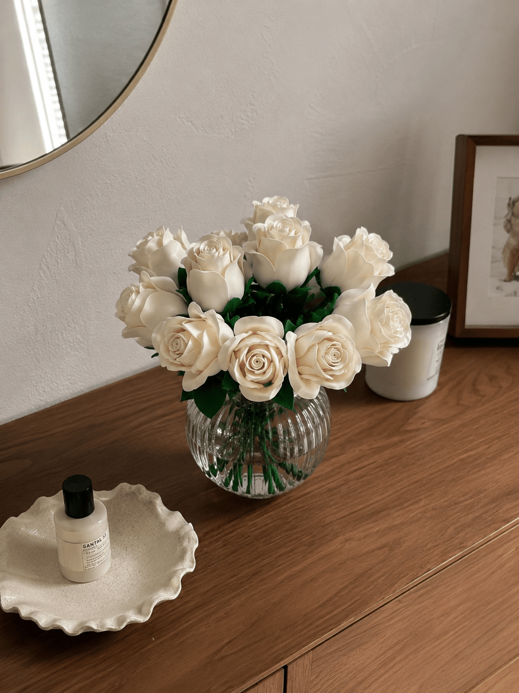 White Rose Bouquet Kit lifestyle – eternal white rose bouquet building set by Petaloo